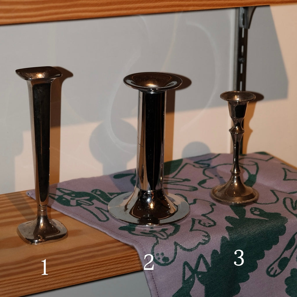 銀製燭台三劍客