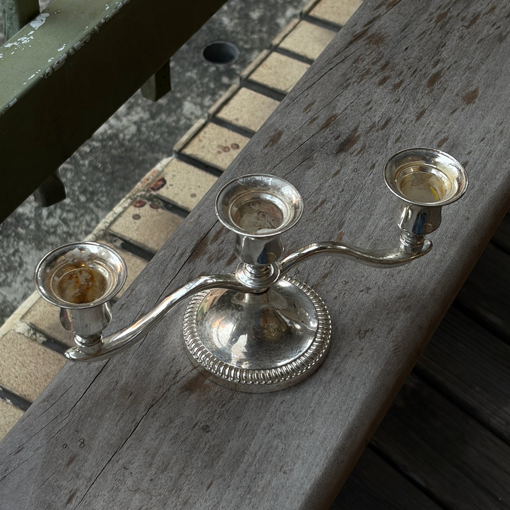 展臂式三燭座鍍銀燭台