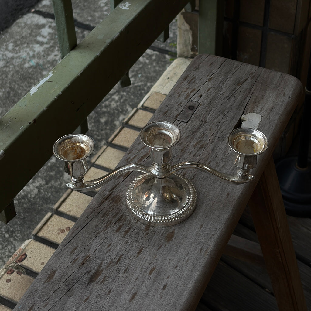 展臂式三燭座鍍銀燭台